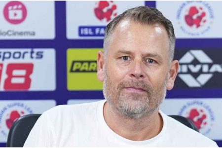 കൂടുതൽ ഗോളുകൾ നേടാൻ കഴിയുമായിരുന്നു, ആത്മവിശ്വാസത്തോടെയാണ് അടുത്ത മത്സരത്തിന് ഇറങ്ങുന്നതെന്ന് മൈക്കൽ സ്റ്റാറെ